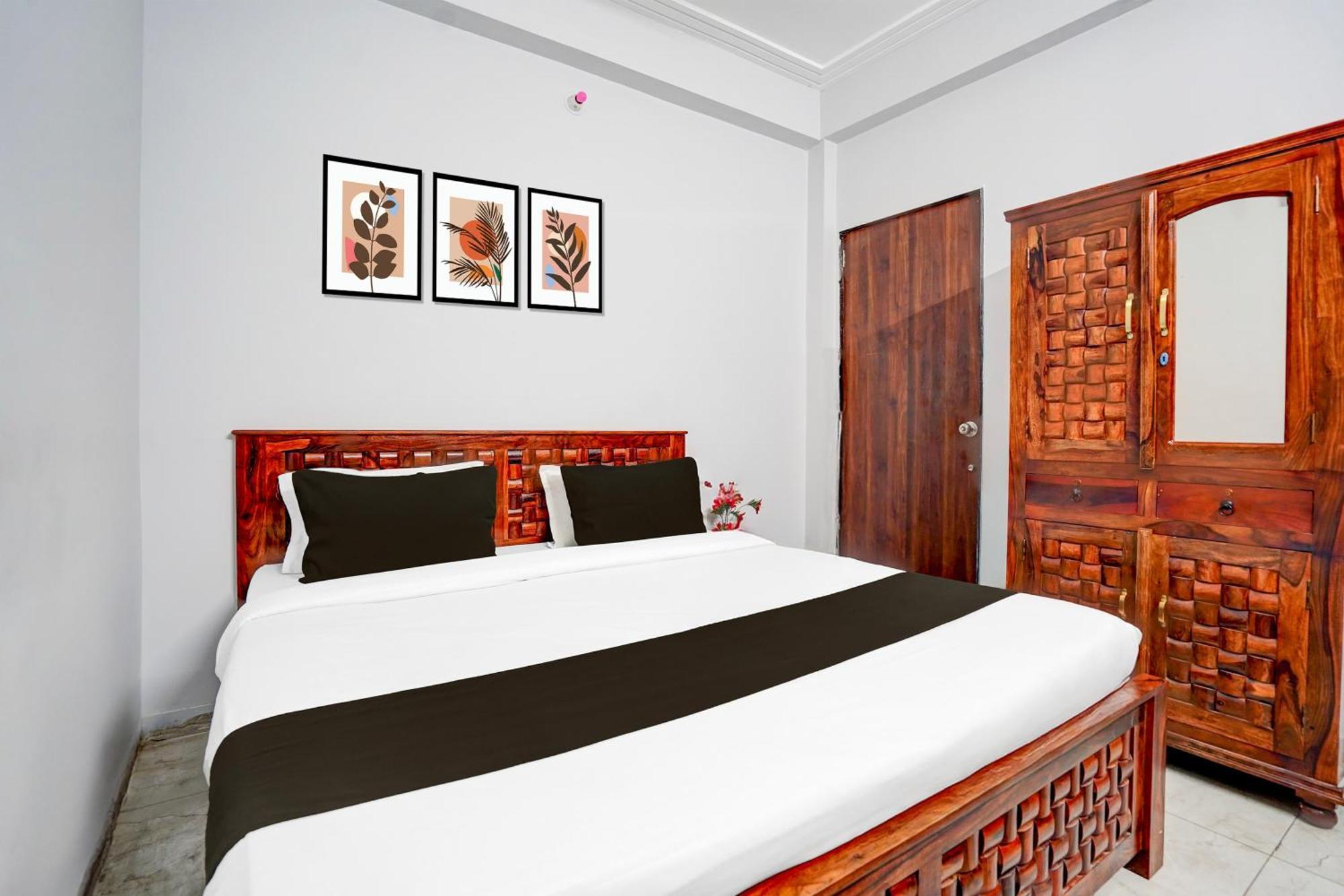 Hotel O Shree Gurukripa Khātu Exterior photo