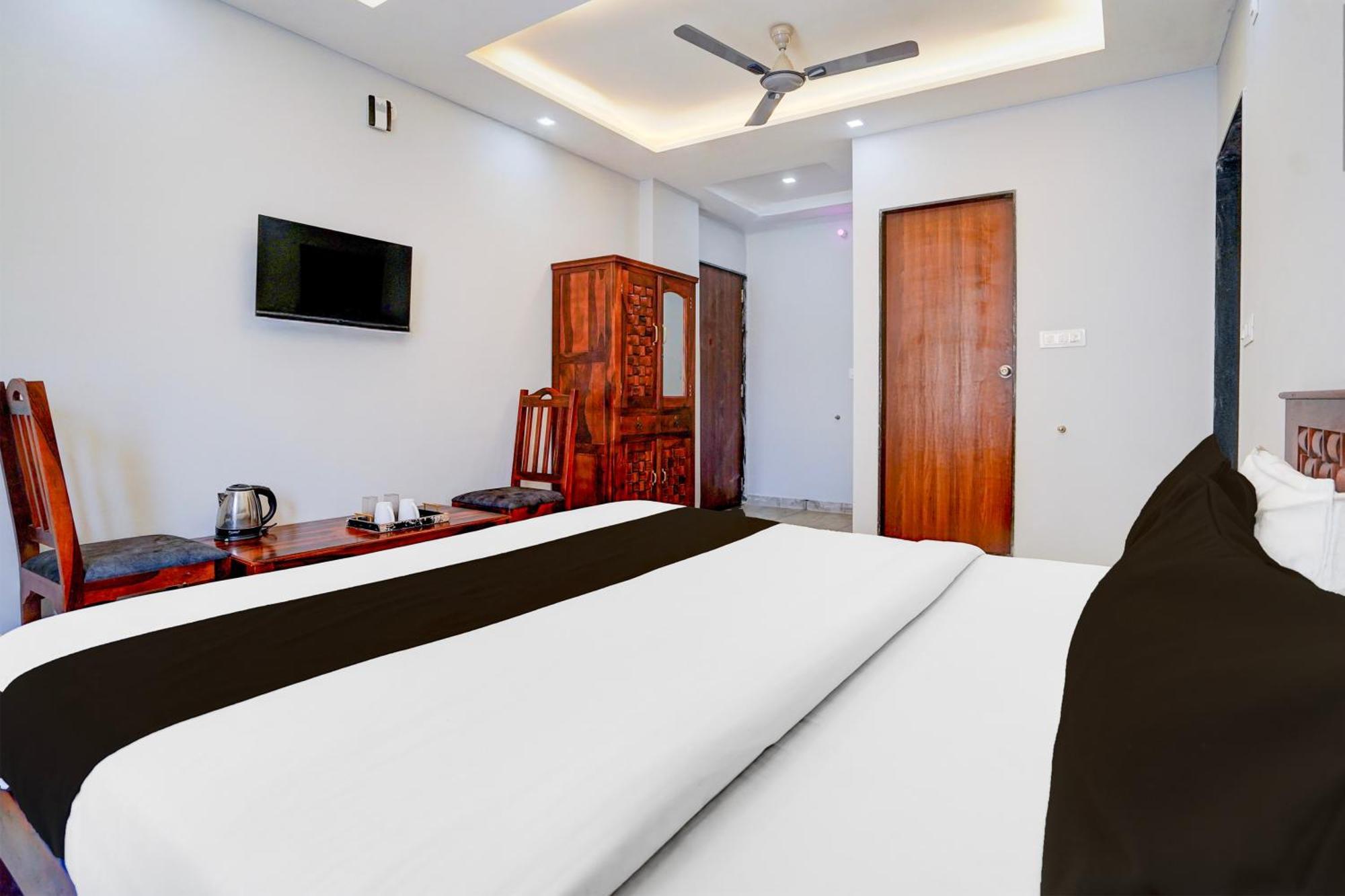 Hotel O Shree Gurukripa Khātu Exterior photo
